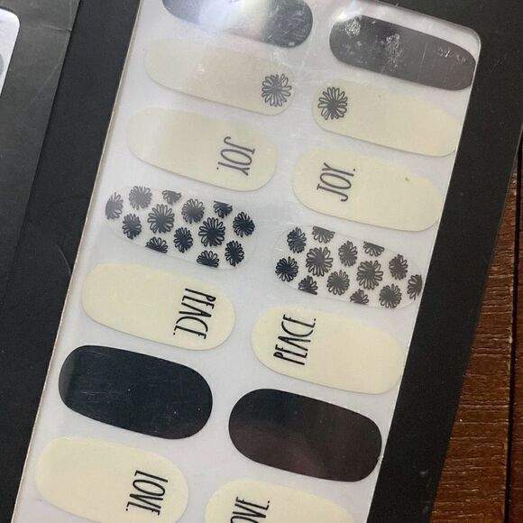 Ray Dunn Nail Wrap Kit lot JOY/PEACE/LOVE & GOOD VIBES/FREE SPIRIT/BLESSED - Picture 3 of 7